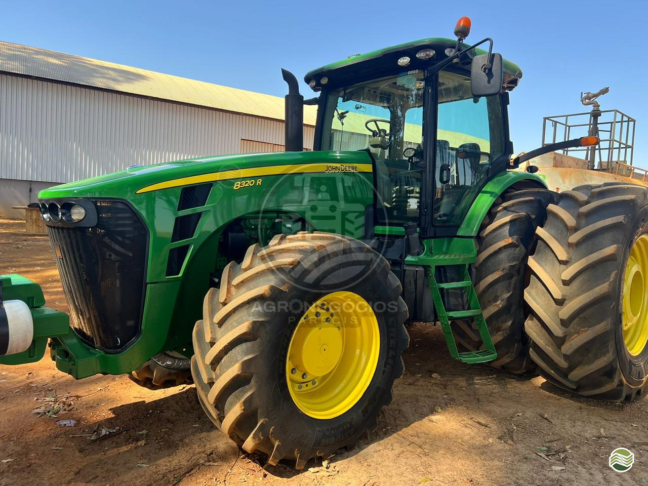 JOHN DEERE 8320R de Agronegócios Parecis