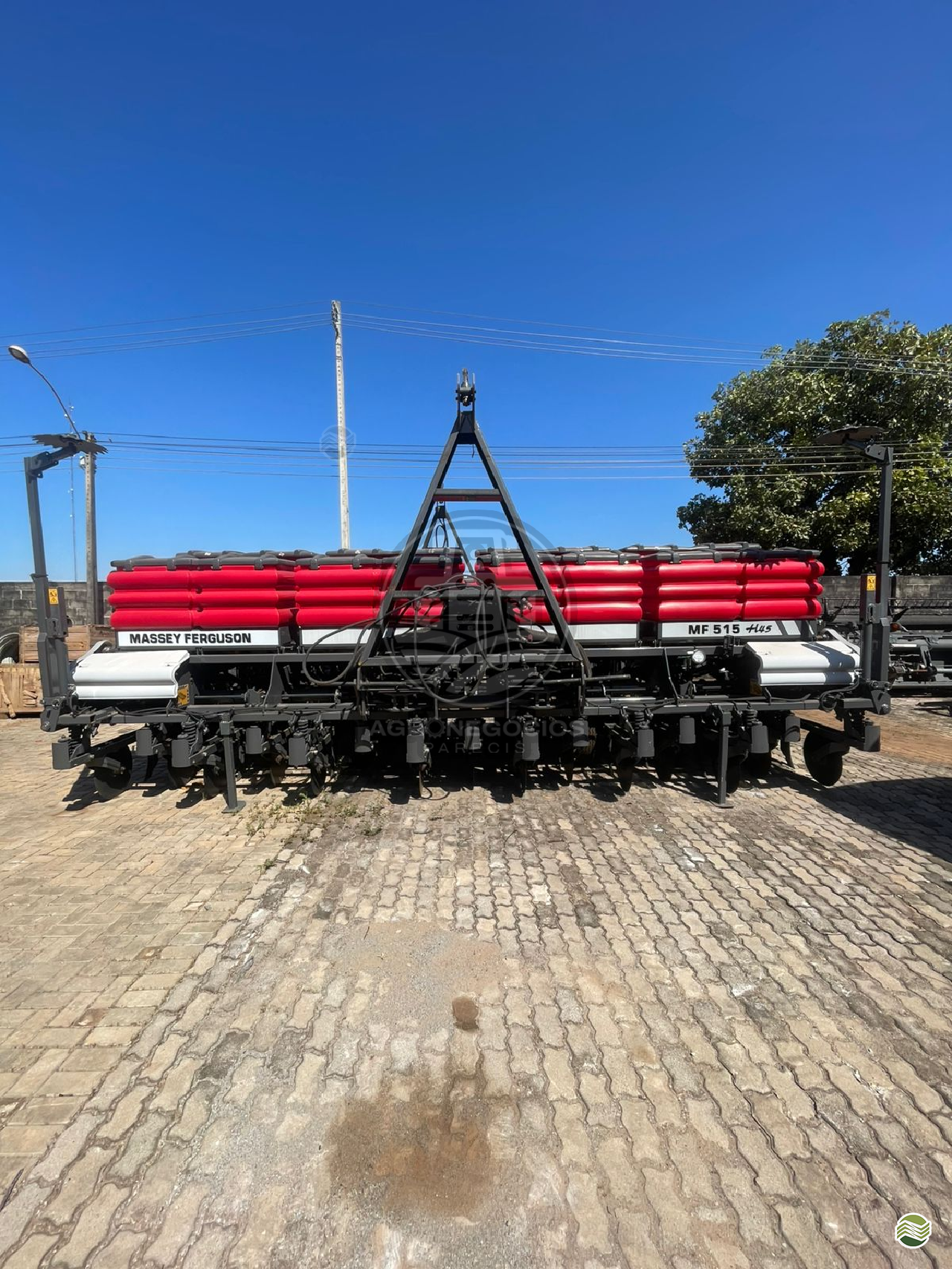 PLANTADEIRA MASSEY FERGUSON MF 515 Agronegócios Parecis CAMPO NOVO DO PARECIS MATO GROSSO MT