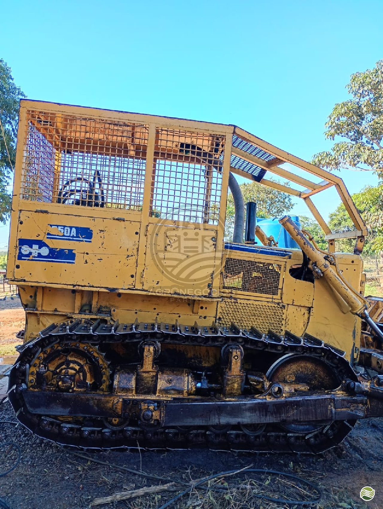 TRATOR ESTEIRA KOMATSU D50 Agronegócios Parecis CAMPO NOVO DO PARECIS MATO GROSSO MT