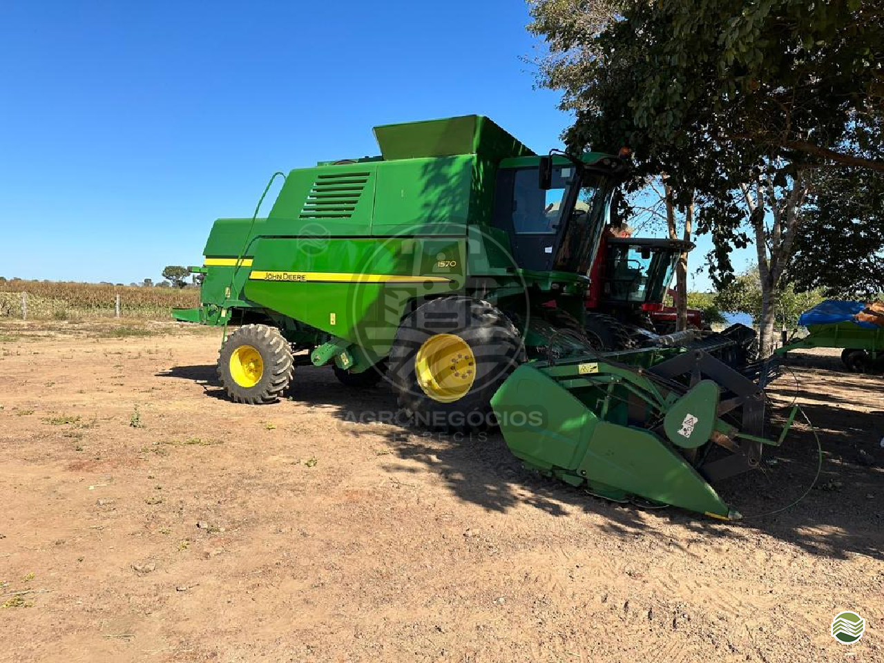 COLHEITADEIRA JOHN DEERE JOHN DEERE 1570 Agronegócios Parecis CAMPO NOVO DO PARECIS MATO GROSSO MT