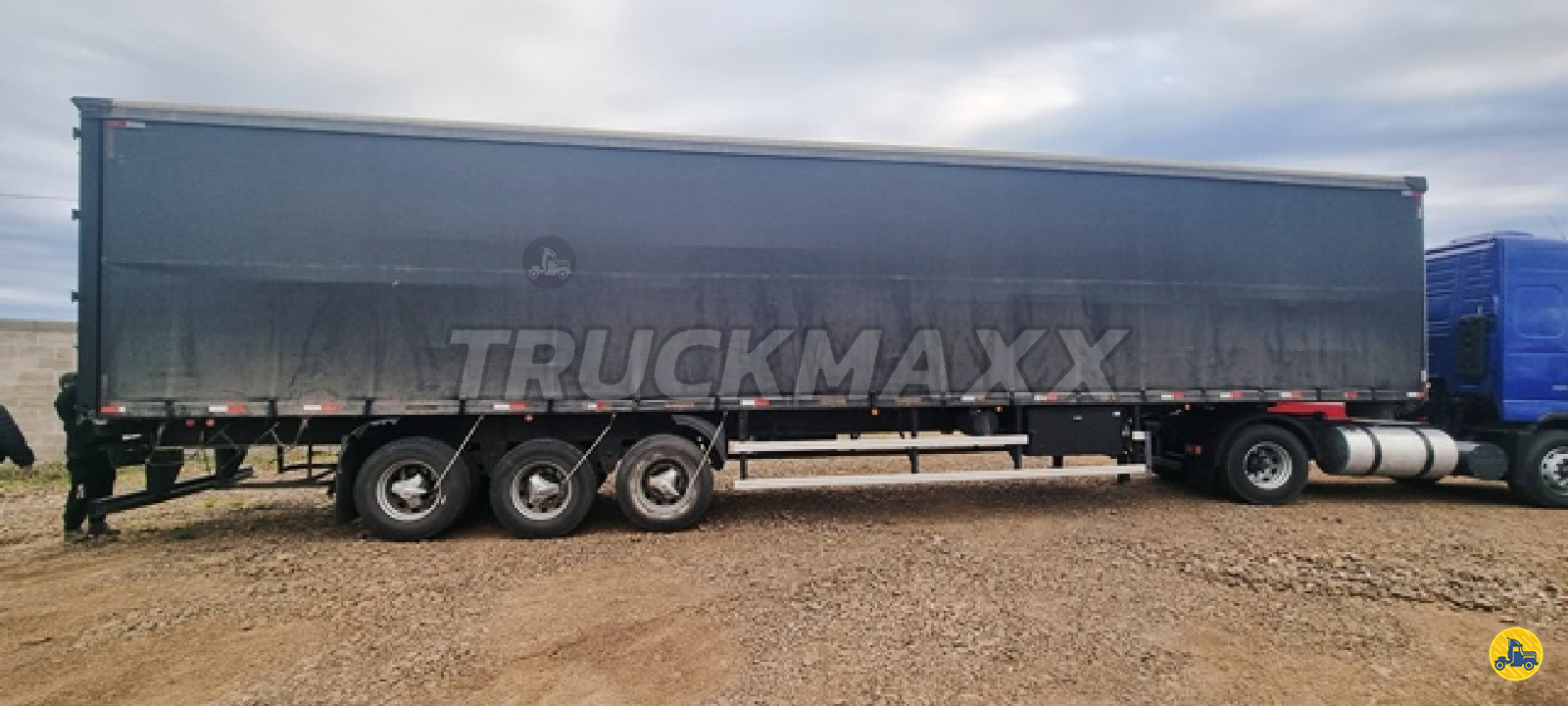 CARRETA SEMI-REBOQUE BAU SIDER Reta Truckmaxx URUGUAIANA RIO GRANDE DO SUL RS