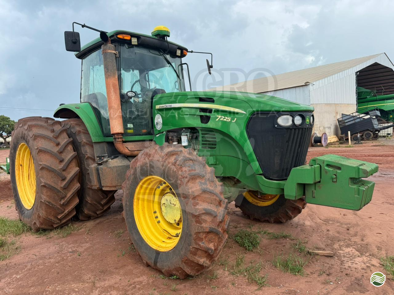 TRATOR JOHN DEERE JOHN DEERE 7225J Tração 4x4 TS Agro Máquinas Agrícolas PRIMAVERA DO LESTE MATO GROSSO MT