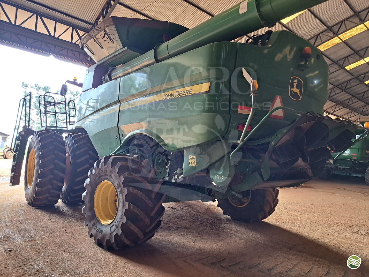COLHEITADEIRA JOHN DEERE JOHN DEERE S680 TS Agro Máquinas Agrícolas PRIMAVERA DO LESTE MATO GROSSO MT