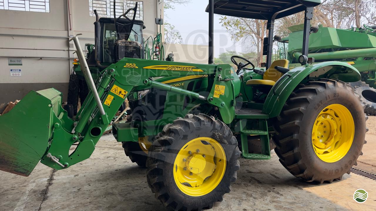 TRATOR JOHN DEERE JOHN DEERE 5080E Tração 4x4 TS Agro Máquinas Agrícolas PRIMAVERA DO LESTE MATO GROSSO MT