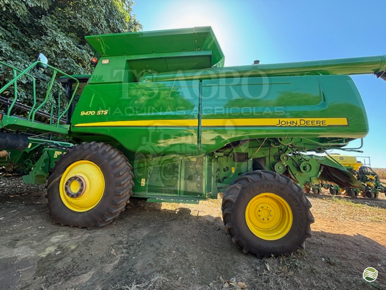 COLHEITADEIRA JOHN DEERE JOHN DEERE 9470 STS TS Agro Máquinas Agrícolas PRIMAVERA DO LESTE MATO GROSSO MT