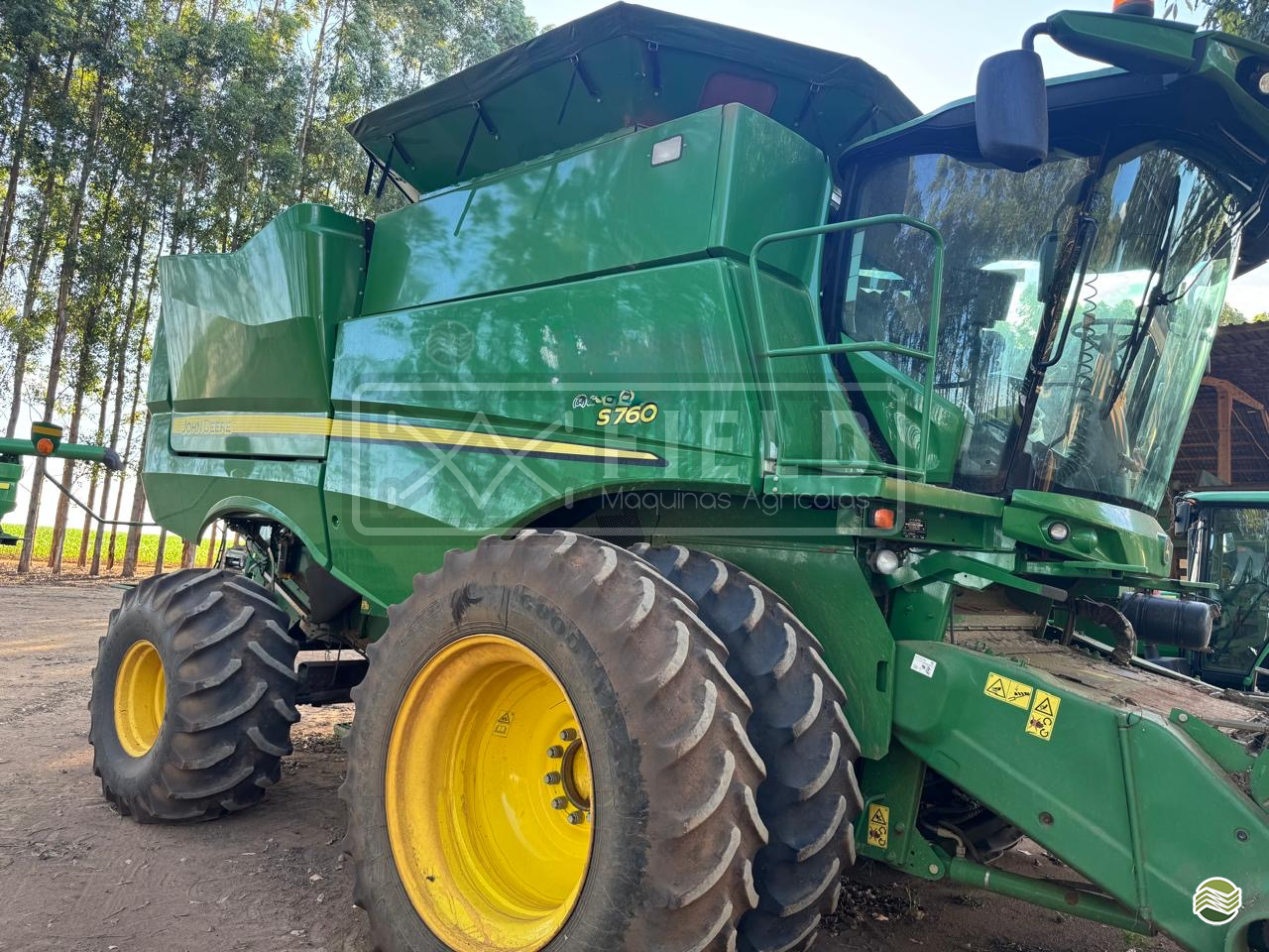 COLHEITADEIRA JOHN DEERE JOHN DEERE S760 Field Máquinas Agrícolas CLEVELANDIA PARANÁ PR