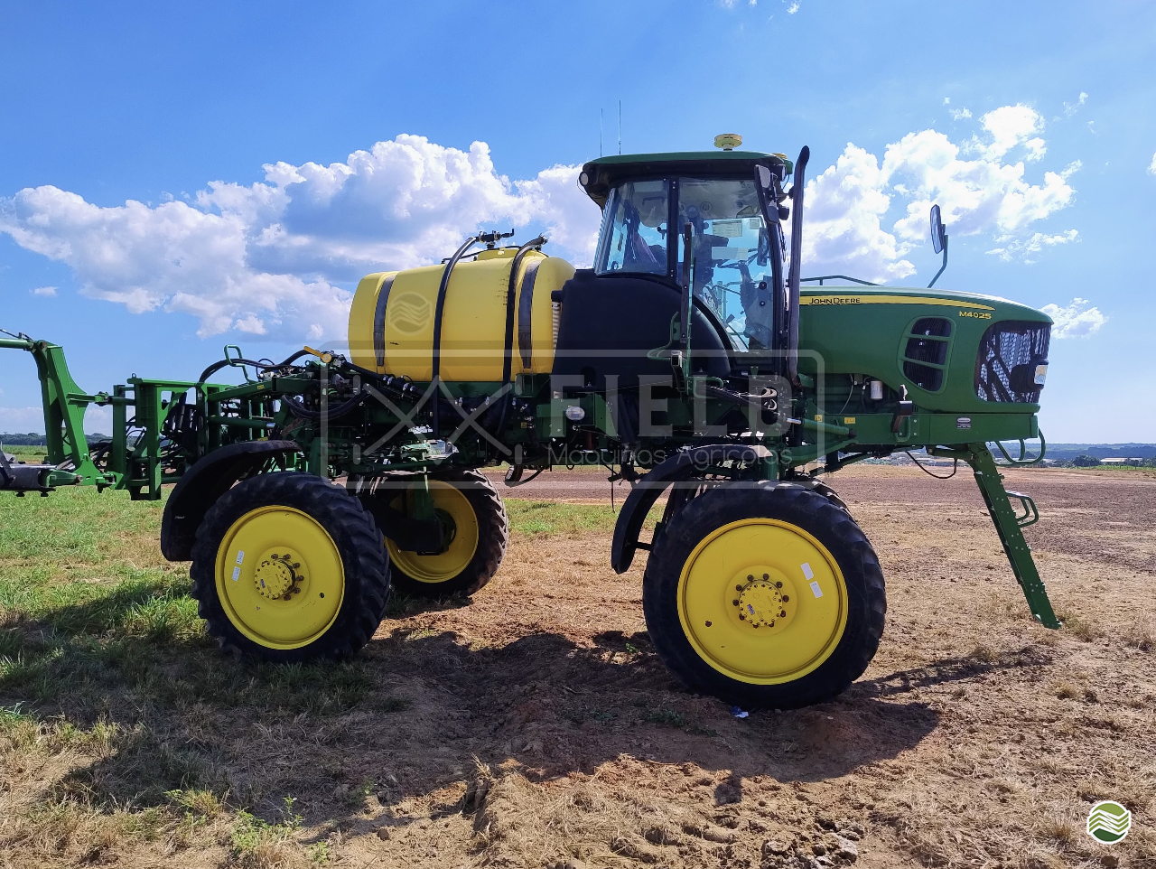 JOHN DEERE M4025 de Field Máquinas Agrícolas