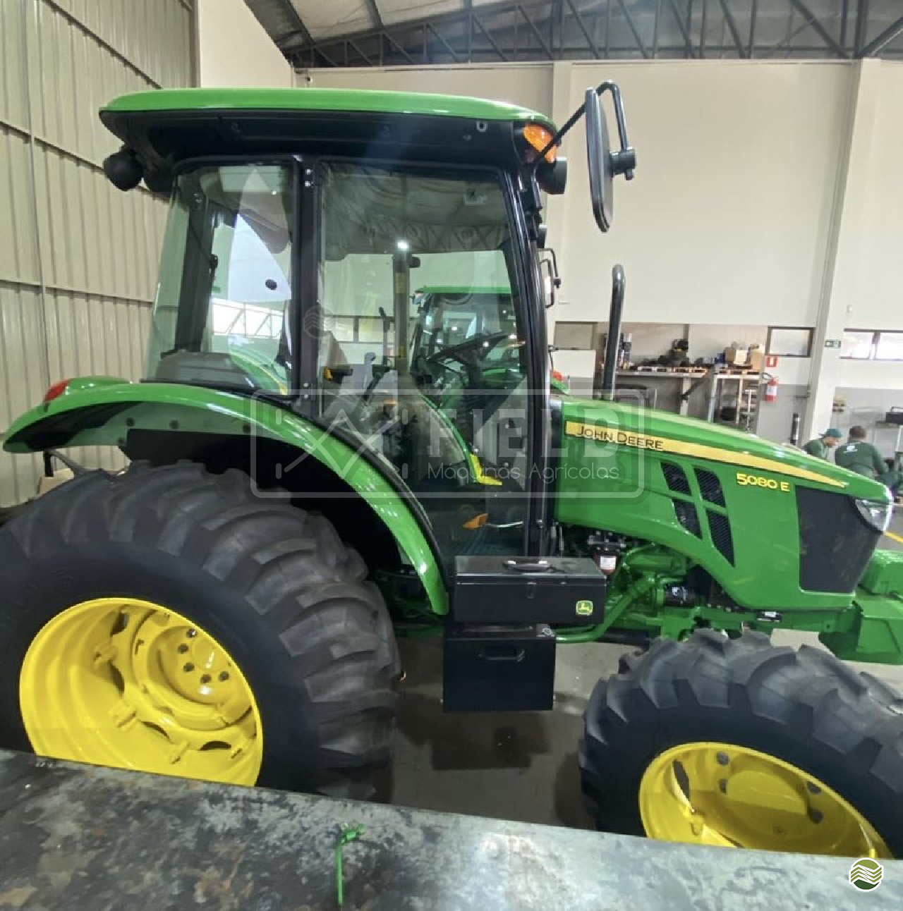 TRATOR JOHN DEERE JOHN DEERE 5080E Tração 4x4 Field Máquinas Agrícolas CLEVELANDIA PARANÁ PR