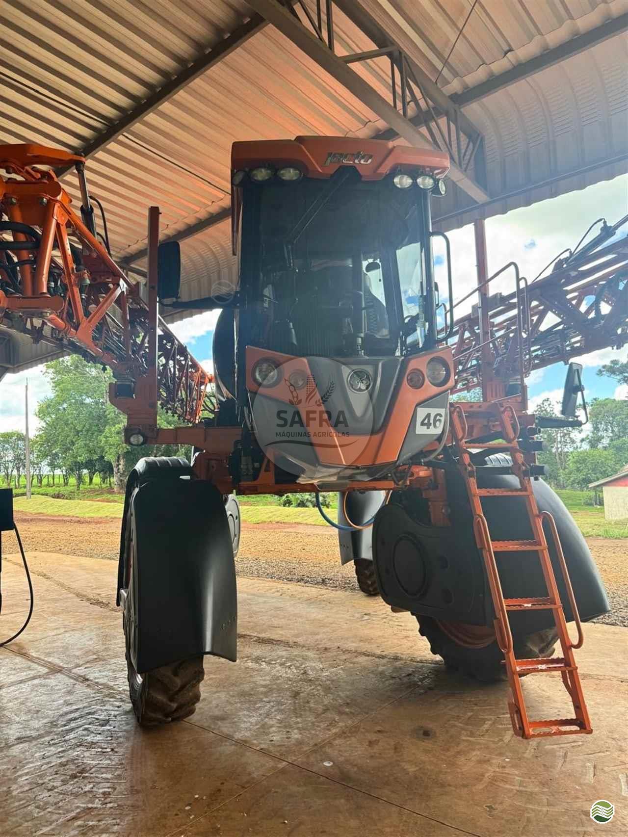 PULVERIZADOR JACTO UNIPORT 3030 Tração 4x4 Safra Máquinas Agrícolas - GTS JARDIM ALEGRE PARANÁ PR