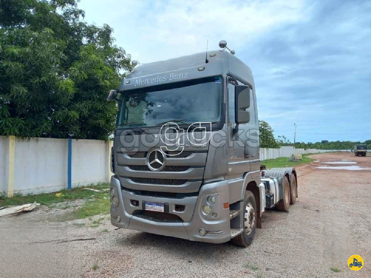 CAMINHAO MERCEDES-BENZ MB 2651 GO Trucks  CASCAVEL PARANÁ PR
