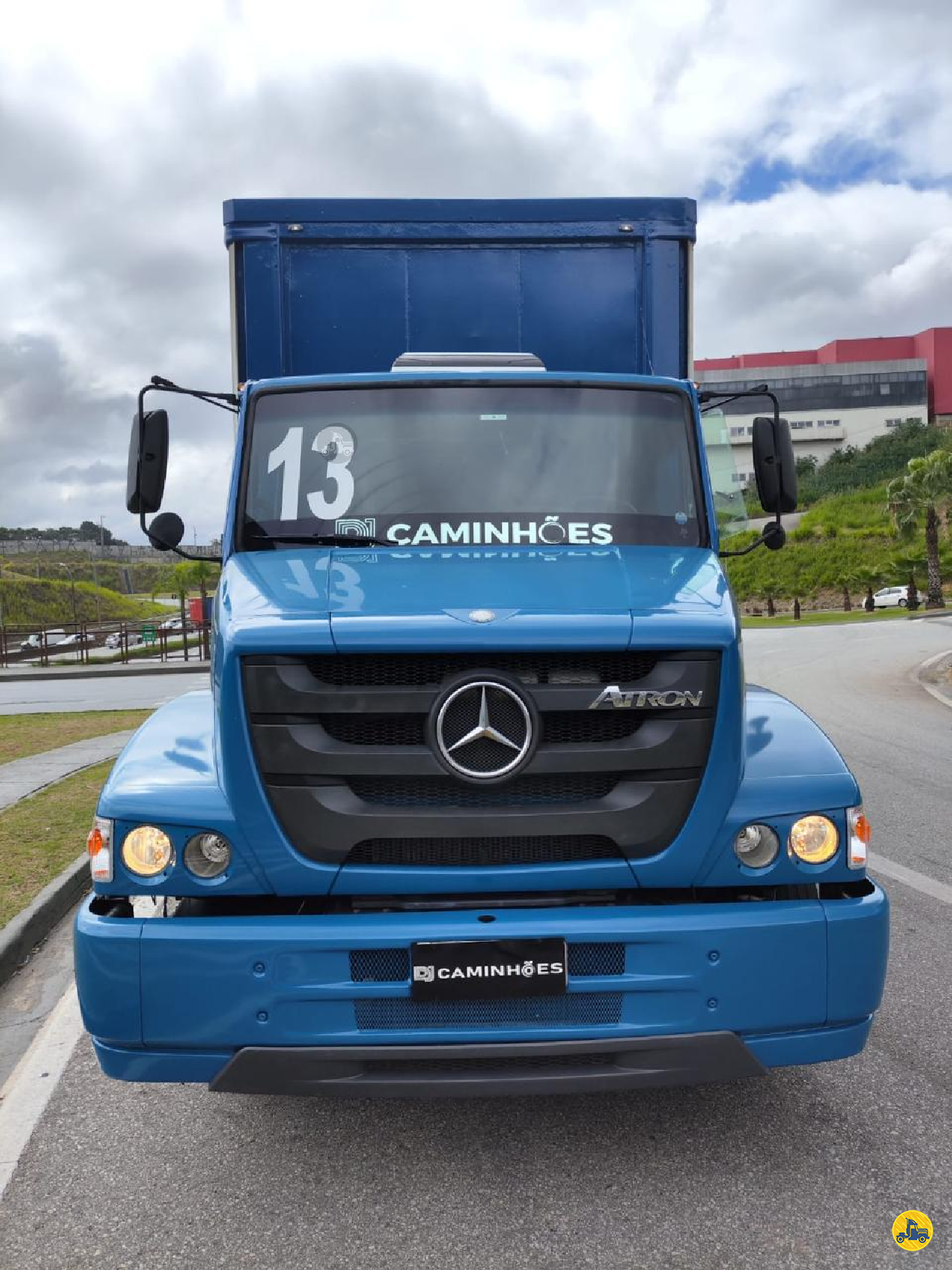 CAMINHAO MERCEDES-BENZ MB 2324 Baú Sider Truck 6x2 DJ Caminhões  BETIM MINAS GERAIS MG